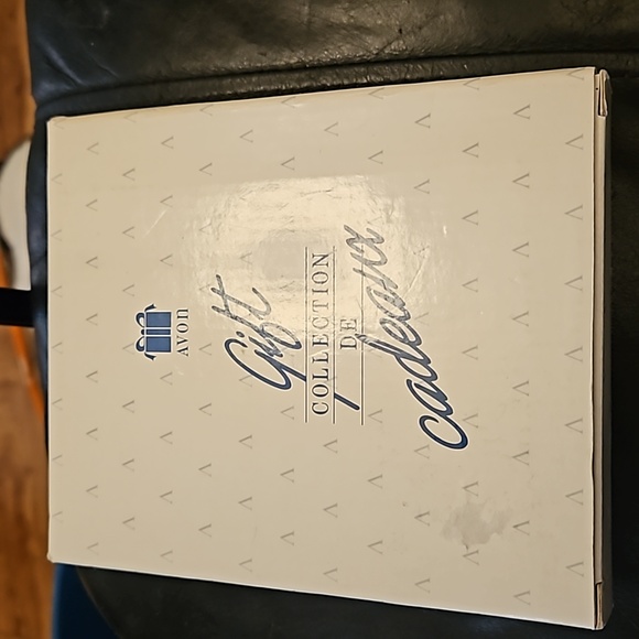 Avon Country Cottage spoon rest (vintage) in box - Picture 5 of 7